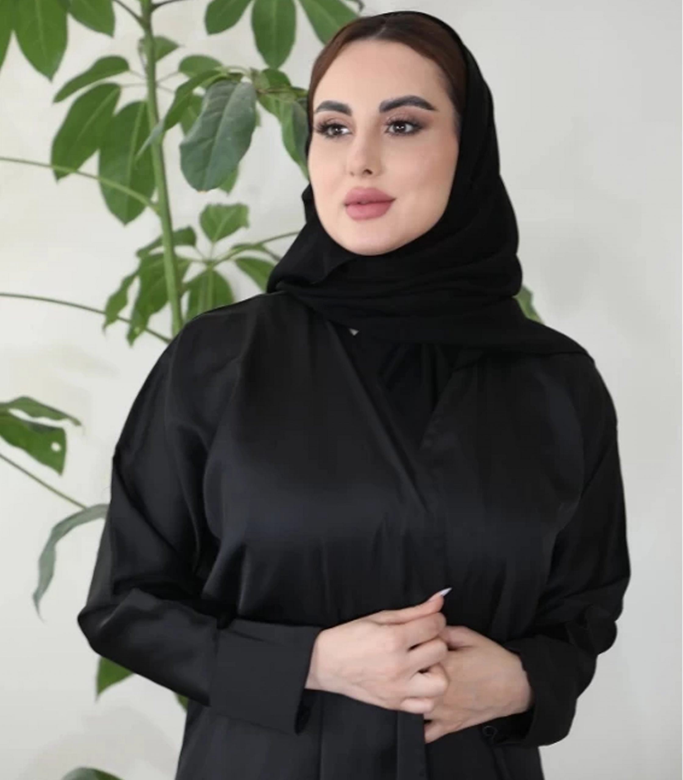 1 عباية مميزة حرير بتصميم انيق - الصورة 1