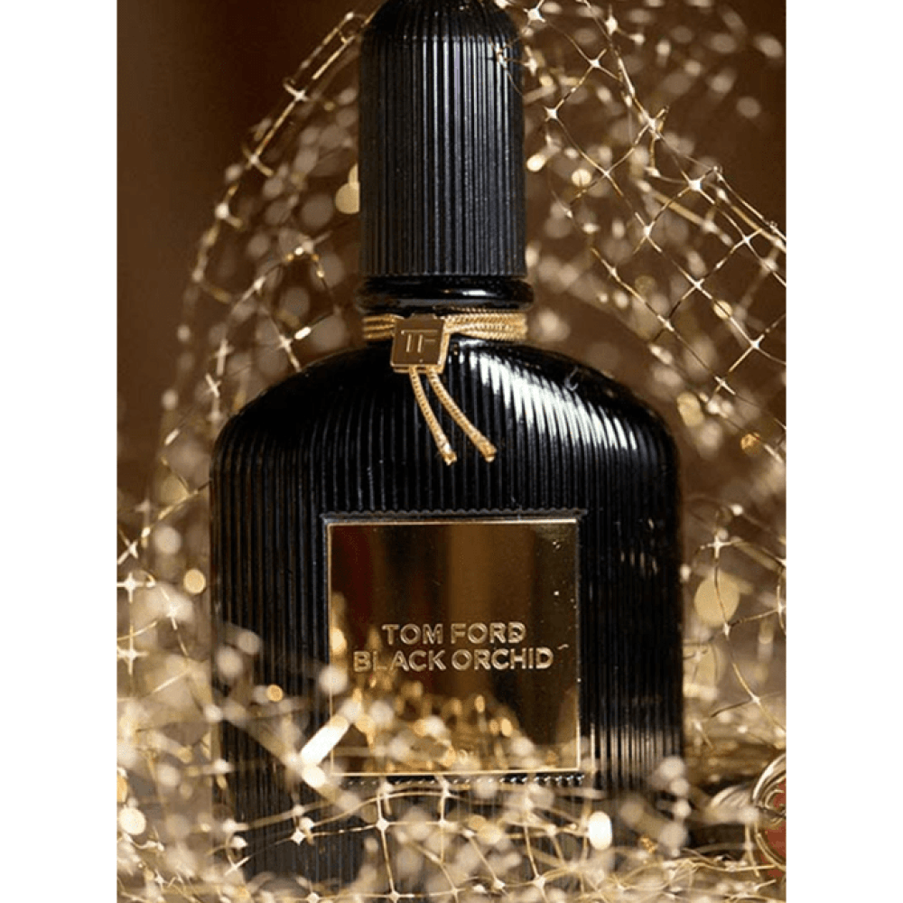3b27f535-f5d4-4cb0-977a-aa7c846cd717-1000x1000-SNsqRGJwJneW5BBbwHz2edvCLIOAaqwNR04gZPBz.png عطر بلاك أوركيد من توم فورد للنساء - او دو برفيوم 100 مل - الصورة 1